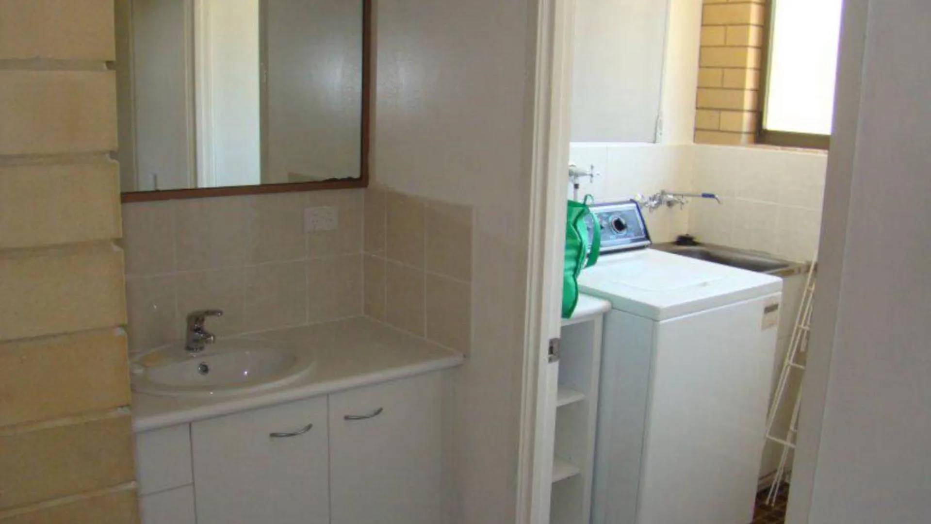 The Cedars Unit 2 Apartment Caloundra